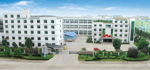 鼎泰入围2024中国木门及全屋定开云网站制十大品牌