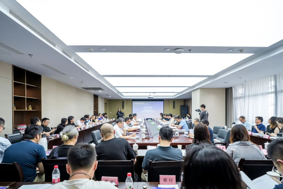 2024浙装协创新发展大会千年舟精彩发声共绘高质量发展