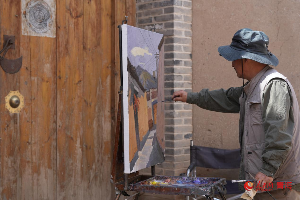 艺术创作叩开古堡门扉(图6)