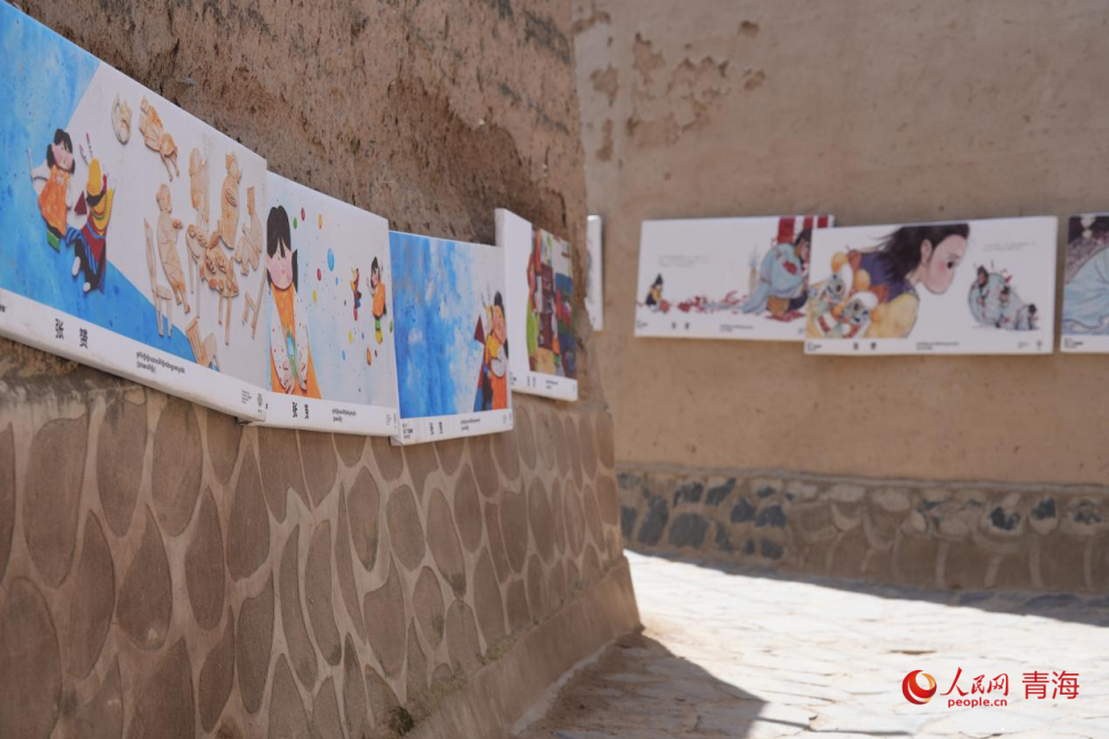 艺术创作叩开古堡门扉(图5)