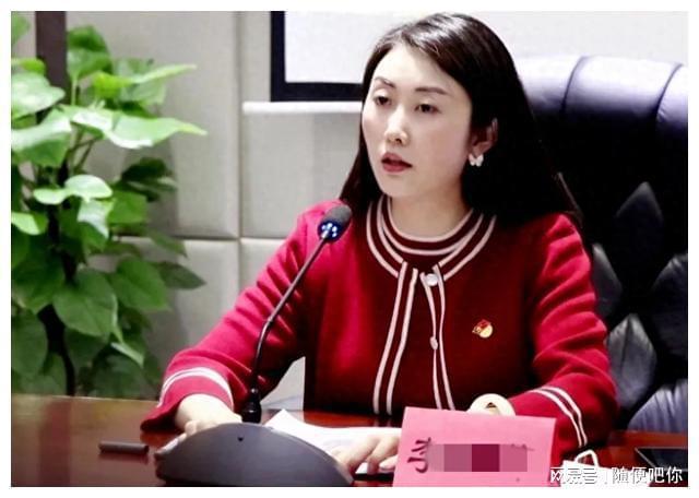 长沙不雅聊天门！李绍萍保持沉默情人身份确定红楼梦照进现实