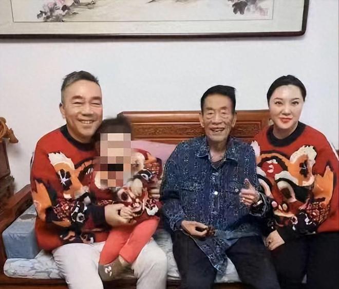 眼眶炸裂！梦真公布杨议与“小五婶”聊天记录彻底决裂伤害了谁(图3)