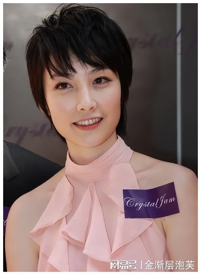 陈冠希“艳照门”阿娇张柏芝不雅照爆出影响最大的女星竟是她(图6)