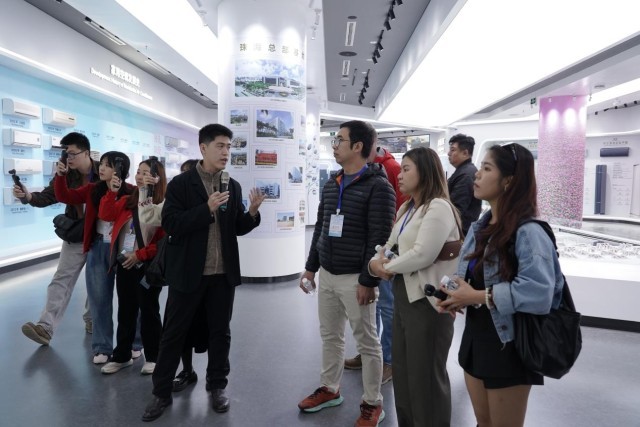 【2024打卡中国】多元融合双向奔赴外国网红探索世界级湾区发展密码(图9)