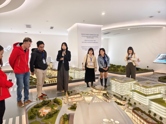 【2024打卡中国】多元融合双向奔赴外国网红探索世界级湾区发展密码(图8)