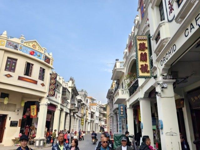 【2024打卡中国】多元融合双向奔赴外国网红探索世界级湾区发展密码(图4)