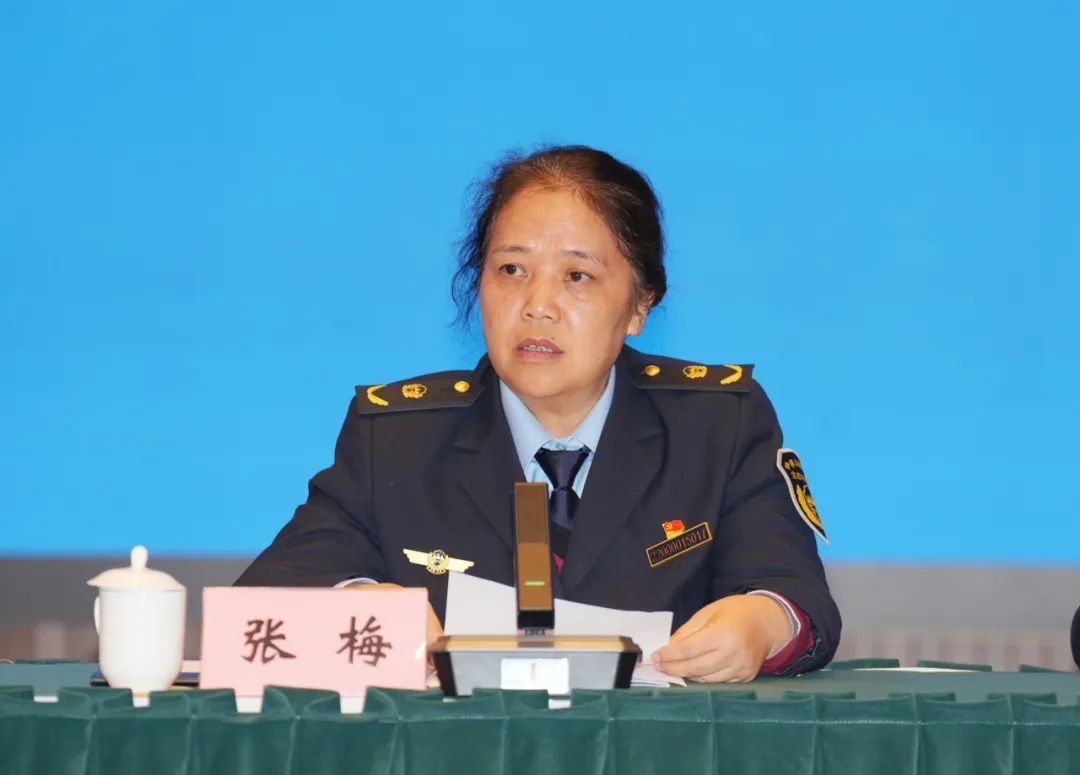 川渝生态环境联合执法解决环境问题2000余个查处违法行为15