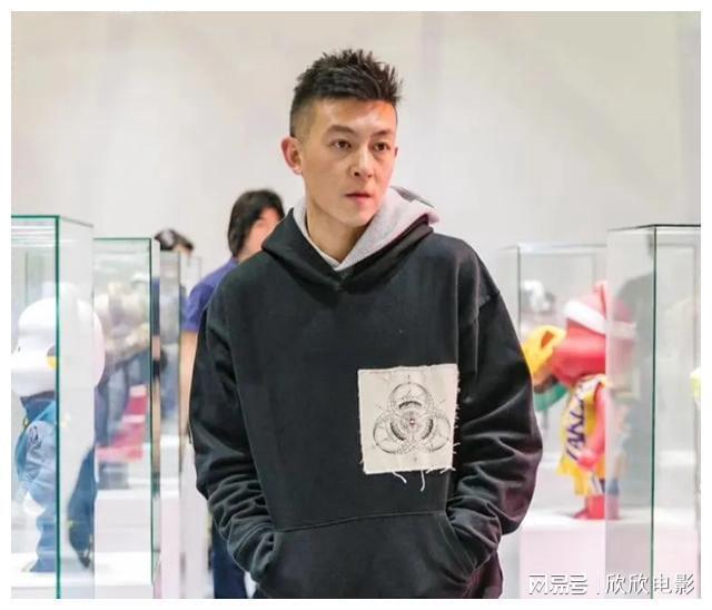 08年艳照门事件后陈冠希和杨颖早年合照流出简直不堪入目！(图7)