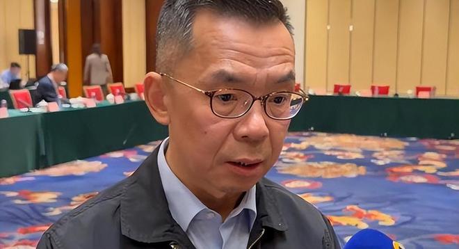 齐聚中驻美领馆门前乌支持者高呼“中国帮忙”卢沙野亮明立场(图5)