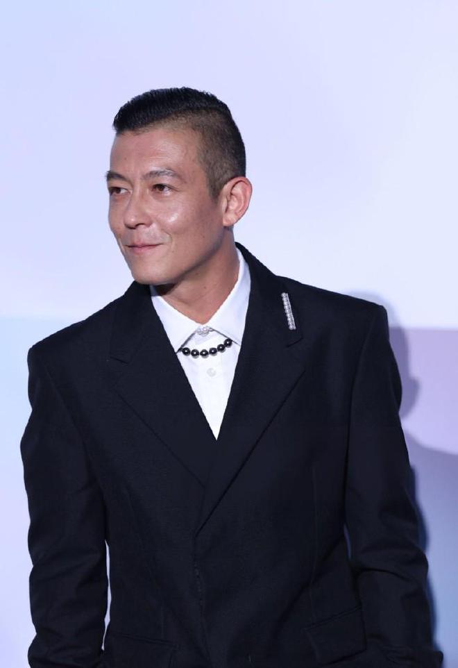 “艳照门”事件17年后陈冠希终于遭到了反噬张柏芝大仇得报？(图16)