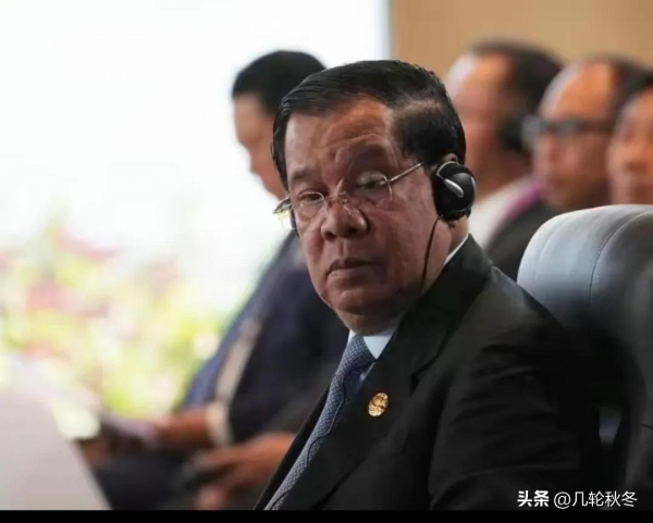 佩通坦通话门事件发酵曼谷万人集会呼吁佩通坦“下台”(图5)