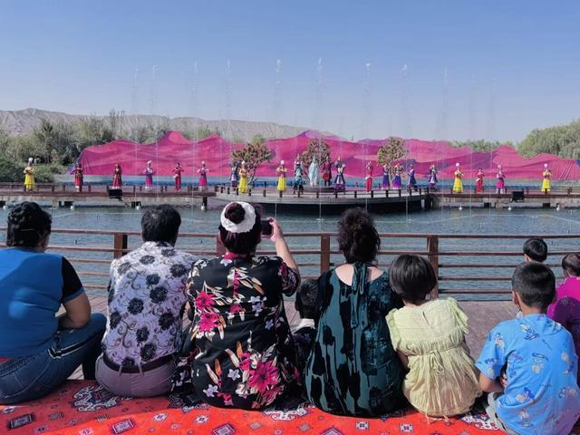 三年砸83919亿元！这一幕幕繁荣景象见证沪喀情深……(图2)