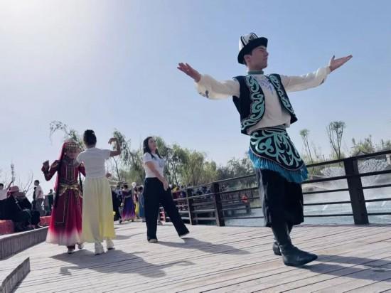 三年投入83.919亿元!这一幕幕繁荣景象见证沪喀情深……(图3)