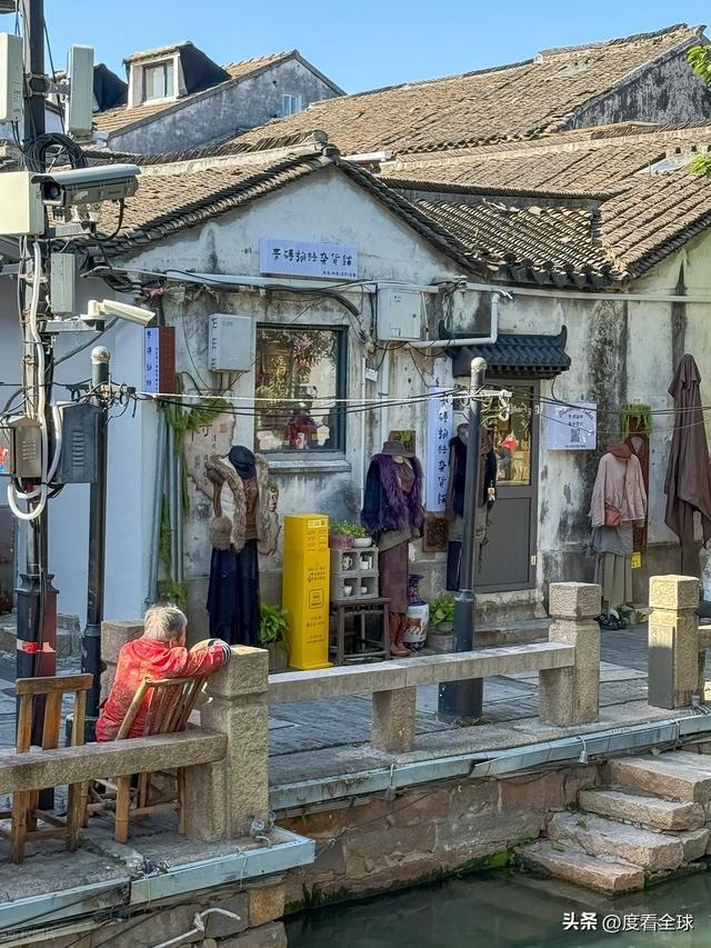 单日63万人挤爆！平江路凭双棋盘格局解锁江南水乡新打开方式(图23)