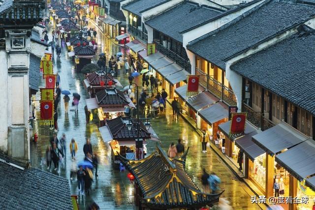 单日63万人挤爆！平江路凭双棋盘格局解锁江南水乡新打开方式(图26)