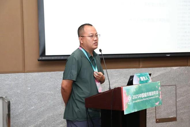 学术报告魏贺:理解新时期城市工作要求:一体规划下的交通发展逻辑(图2)