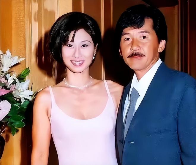 “铁肺歌王”林子祥:为娶小14岁嫩徒赔偿前妻3000万如今怎样(图4)