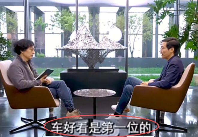 2025十大争议品牌事件:西贝硬刚罗永浩、海底捞10倍赔偿每个都刷屏热搜。(图2)