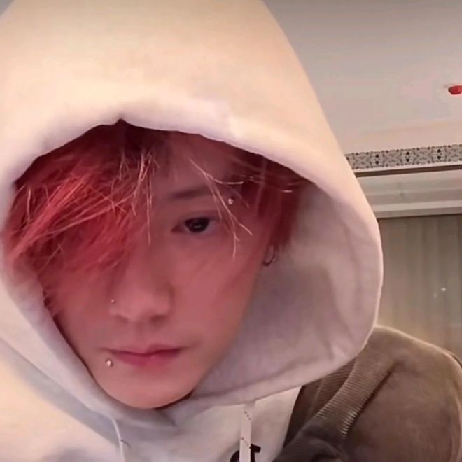 盘点2025年轰动娱乐圈的十大事件你都知道吗？