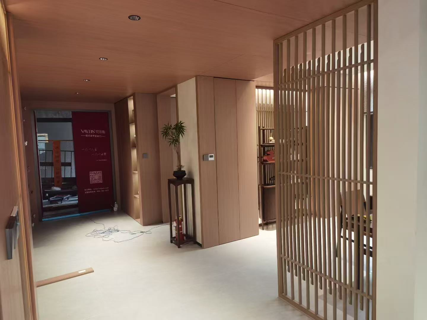 2024年木门定制市场深度评测：如何甄选诚信实力厂商？(图2)