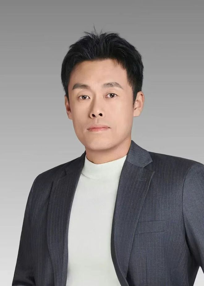 2025ACM杰出会员出炉!北大邹磊、复旦姜育刚等13位华人获选(图8)