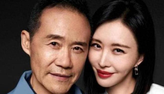 演都不演了！田朴珺承认嫌王石烦她给所有的老夫少妻都提了个醒