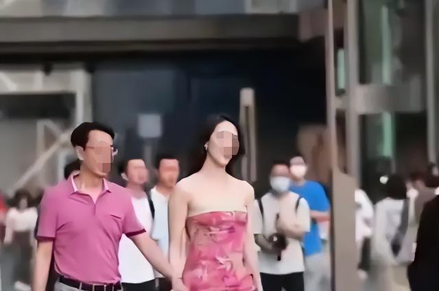 牵手门最新通报涉事男主已被免职女主身份被扒该何去何从？(图2)